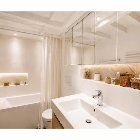 Apartamento Terrace With 360-degree View & Artists'